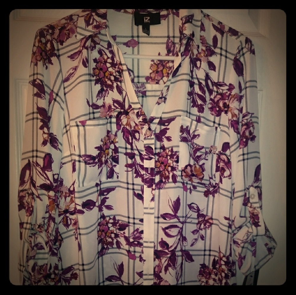 Button-up blouse